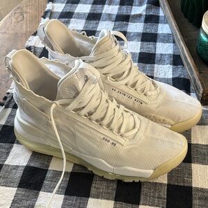 Air Jordan Proto Max 720 Pure Platinum White Athletic Shoes